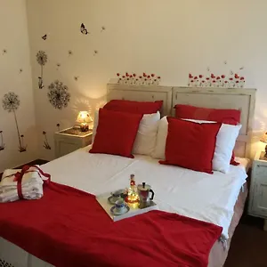 https://fiordiluna-near-5-terre.hotelitalianriviera.com